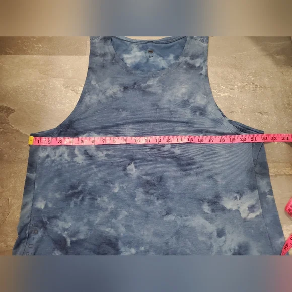 Lululemon Always Agile Tank. Diamond Dye True Navy Chambray. Tie Dye. XL. - Picture 7 of 8
